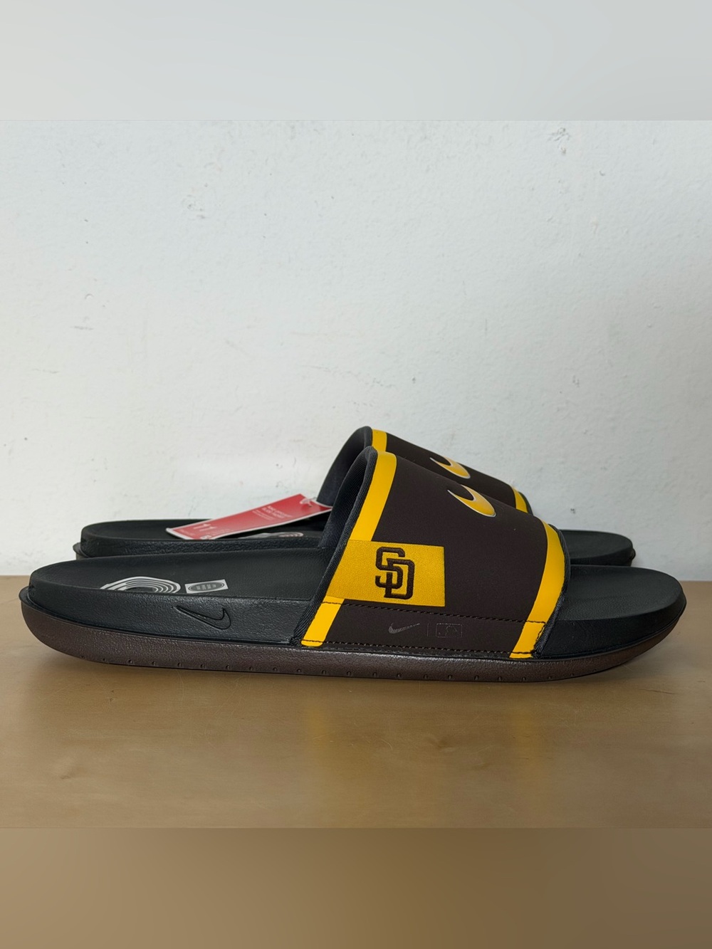 Nike Offcourt Slide San Diego Padres 2024 Sandals Slides FN4314-200 Men’s Sz 11